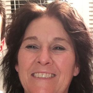 Meet your Posher, Roxanna